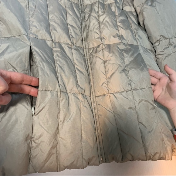 Platinum women’s light weight coat, size medium, Beige color - Picture 7 of 13